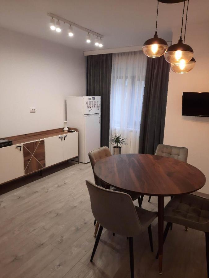 Rr Apartment